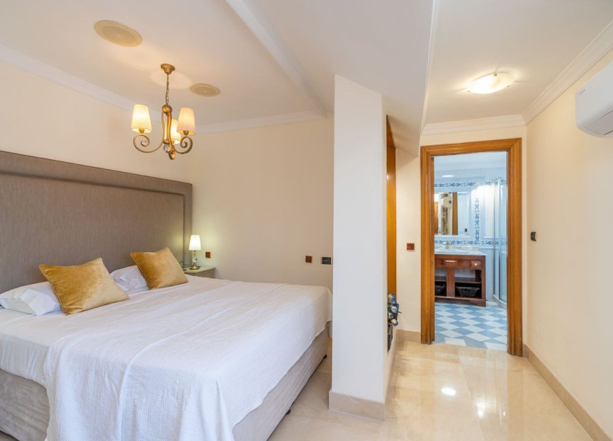 Resale - Apartment - Penthouse - Marbella - Marbella Centro