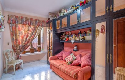 Resale - House - Detached Villa - Marbella - Marbesa