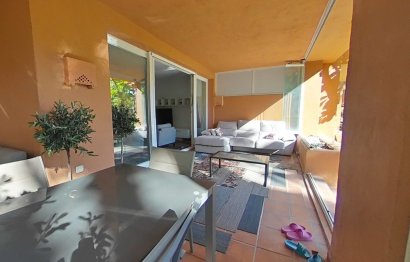 Resale - Apartment - Ground Floor Apartment - Marbella - Nueva Andalucia