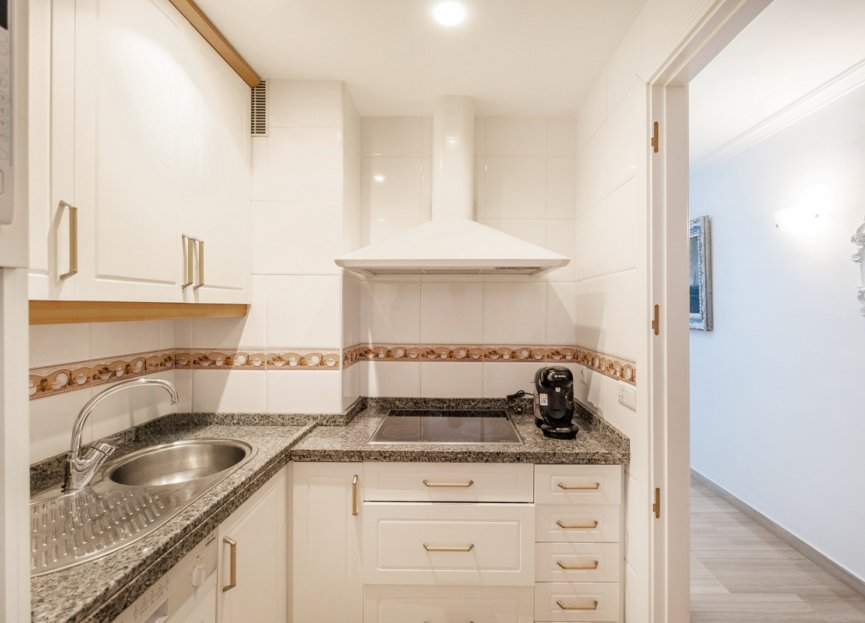 Resale - Apartment - Penthouse - Benalmádena - Benalmadena Costa