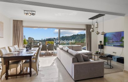 Resale - Apartment - Penthouse - Estepona - Selwo