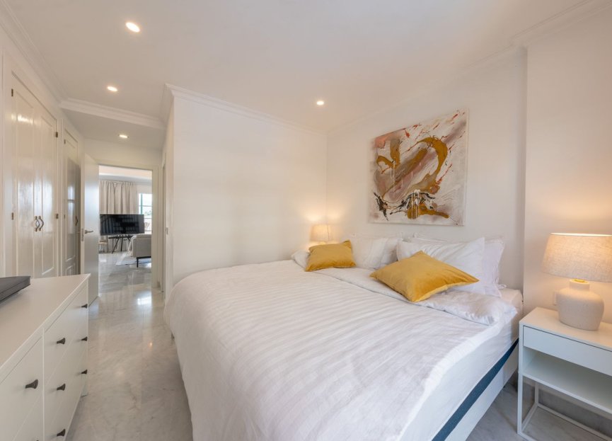 Resale - Apartment - Penthouse Duplex - Marbella - Nueva Andalucia