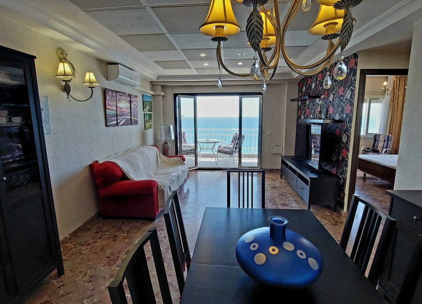 Resale - Apartment - Middle Floor Apartment - Fuengirola - Fuengirola Centro