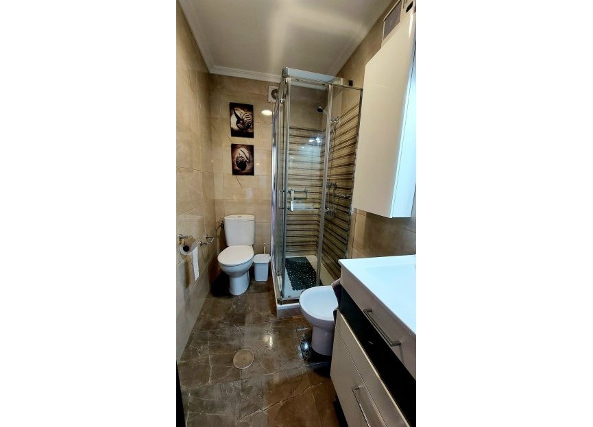 Resale - Apartment - Middle Floor Apartment - Fuengirola - Fuengirola Centro