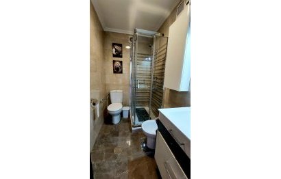 Resale - Apartment - Middle Floor Apartment - Fuengirola - Fuengirola Centro