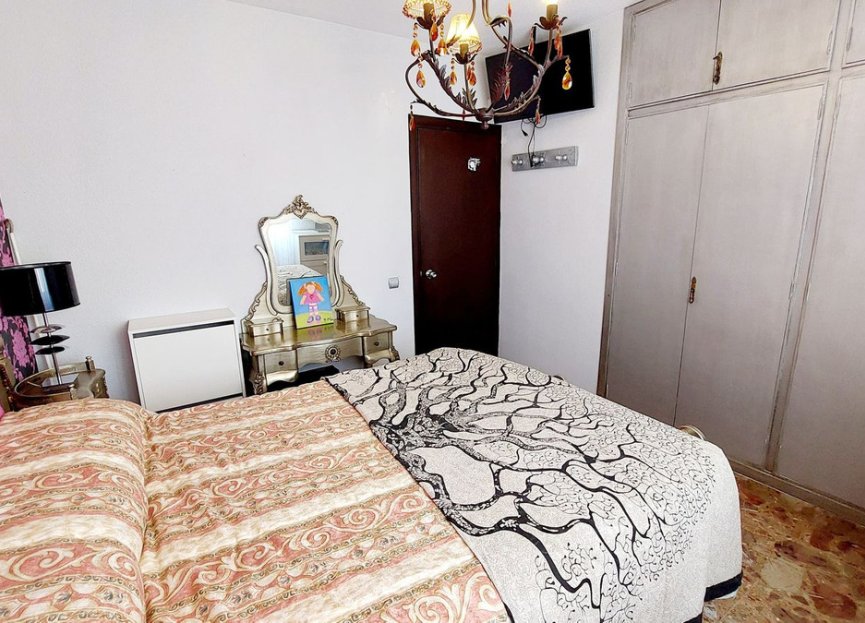 Resale - Apartment - Middle Floor Apartment - Fuengirola - Fuengirola Centro