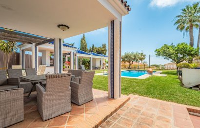 Resale - House - Detached Villa - Benalmádena - Benalmadena Centro