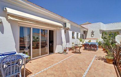 Resale - House - Detached Villa - Benalmádena - Benalmadena Pueblo