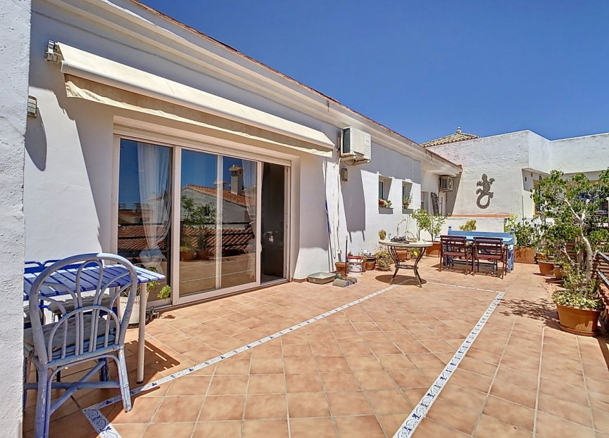 Resale - House - Detached Villa - Benalmádena - Benalmadena Pueblo