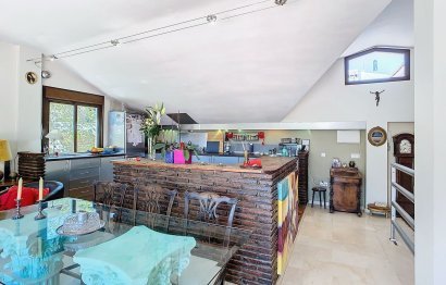 Resale - House - Detached Villa - Benalmádena - Benalmadena Pueblo