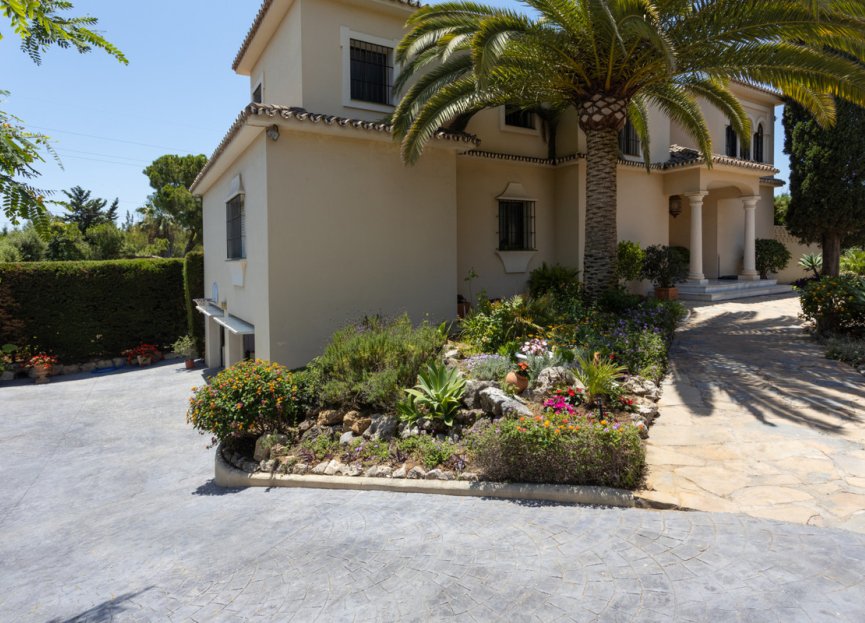 Resale - House - Detached Villa - Marbella - Marbella Centro