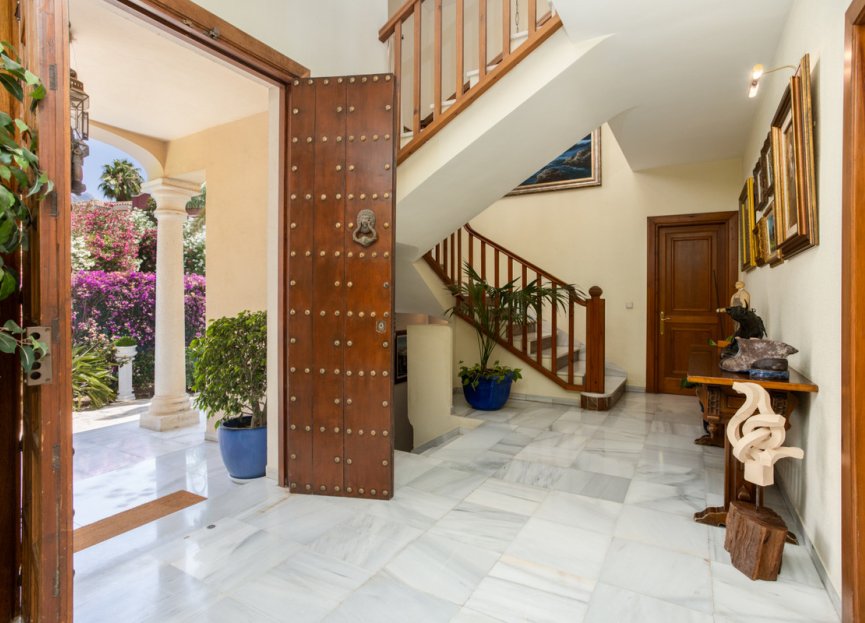 Resale - House - Detached Villa - Marbella - Marbella Centro