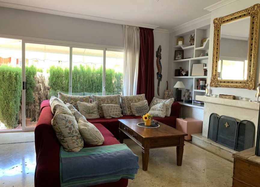 Resale - House - Semi-Detached House - Marbella - Marbella Centro