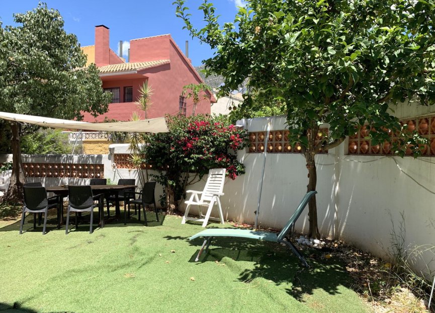 Resale - House - Semi-Detached House - Marbella - Marbella Centro