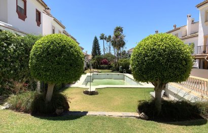 Resale - House - Semi-Detached House - Marbella - Marbella Centro