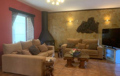 Resale - House - Detached Villa - Mijas - Mijas Centro