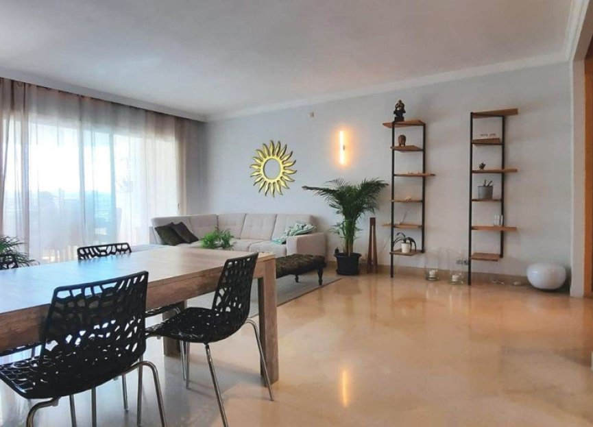 Resale - Apartment - Middle Floor Apartment - Marbella - The Golden Mile