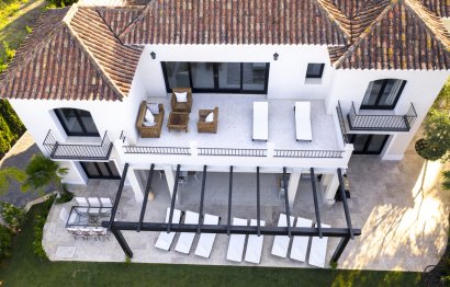 Resale - House - Detached Villa - Marbella - Nueva Andalucia