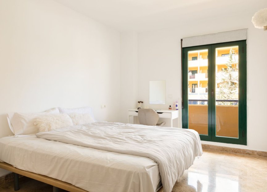 Resale - Apartment - Middle Floor Apartment - Marbella - San Pedro De Alcantara