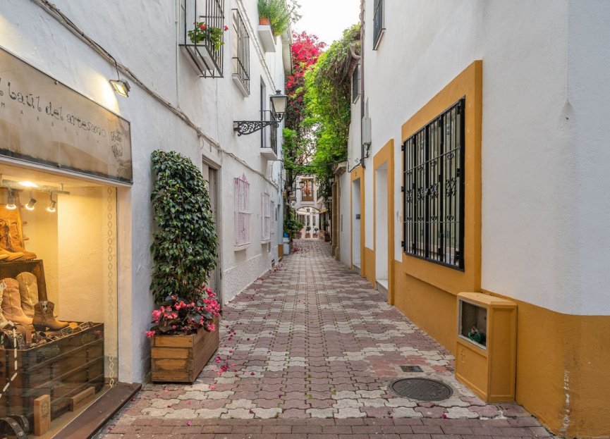 Resale - House - Townhouse - Marbella - Marbella Centro