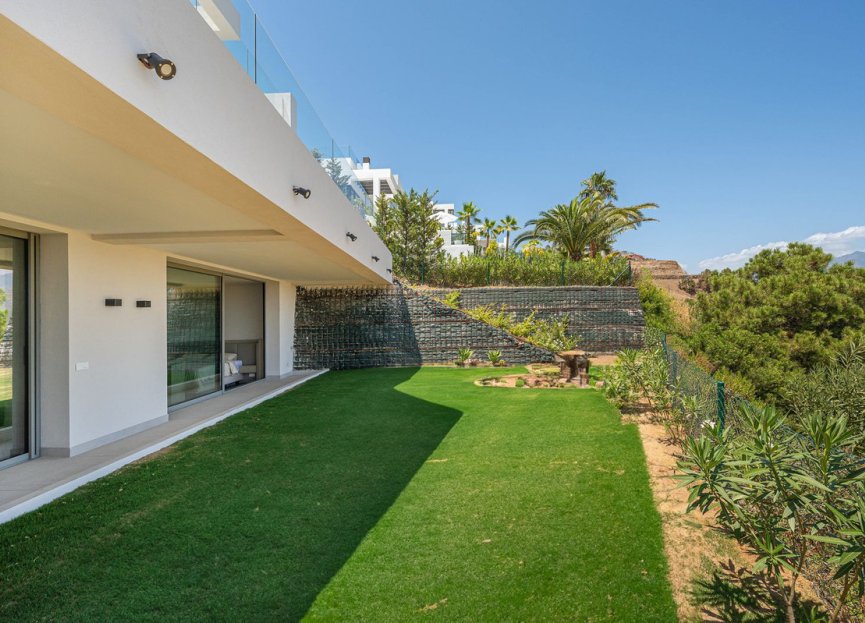 Resale - House - Detached Villa - Estepona - New Golden Mile