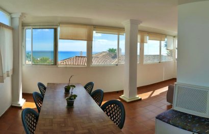 Resale - House - Detached Villa - Estepona - Estepona Centro