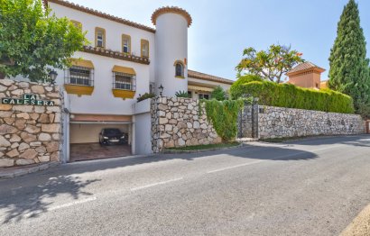 Resale - House - Detached Villa - Mijas - Mijas Centro