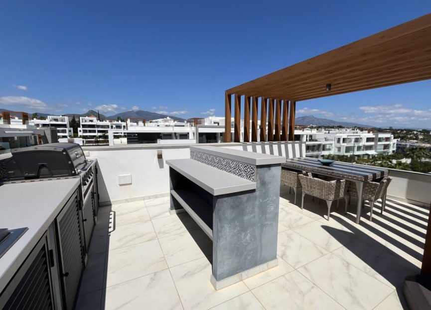 Resale - Apartment - Penthouse - Estepona - New Golden Mile