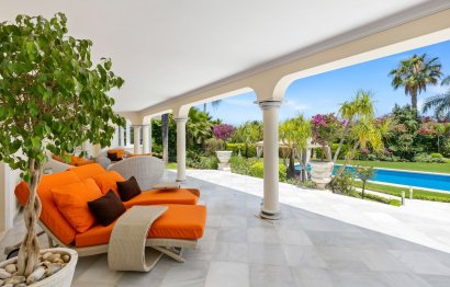 Resale - House - Detached Villa - Marbella - Nueva Andalucia