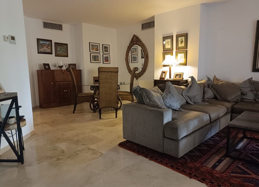 Resale - Apartment - Ground Floor Apartment - Marbella - Guadalmina Alta