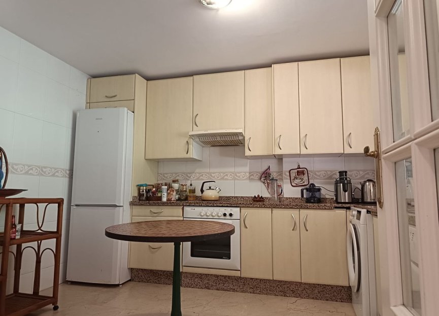 Resale - Apartment - Ground Floor Apartment - Marbella - Guadalmina Alta