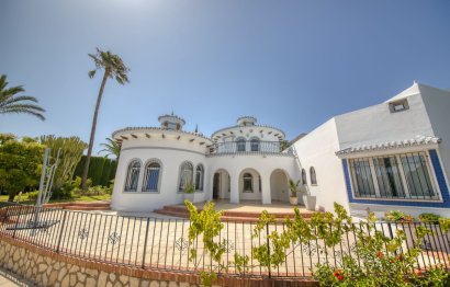 Resale - House - Detached Villa - Benalmádena - Benalmadena Centro