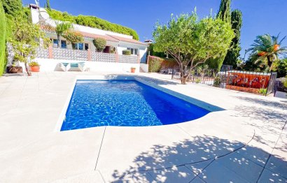 Resale - House - Detached Villa - Benalmádena - Benalmadena Centro