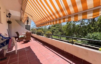 Resale - Apartment - Middle Floor Apartment - Marbella - Guadalmina Alta