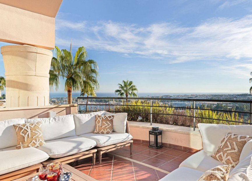 Resale - Apartment - Penthouse - Marbella - Nueva Andalucia