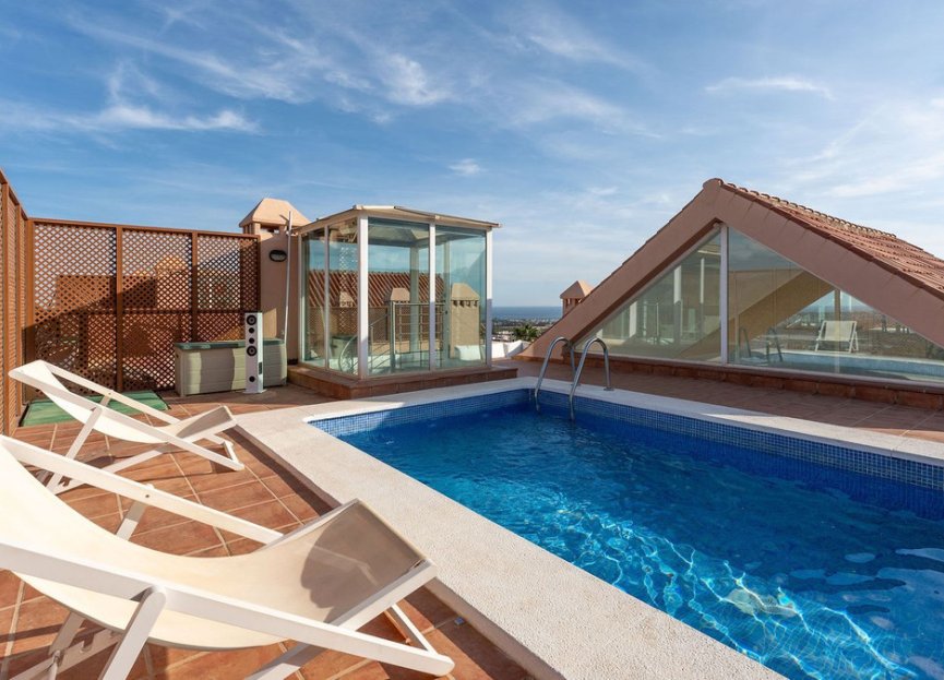 Resale - Apartment - Penthouse - Marbella - Nueva Andalucia