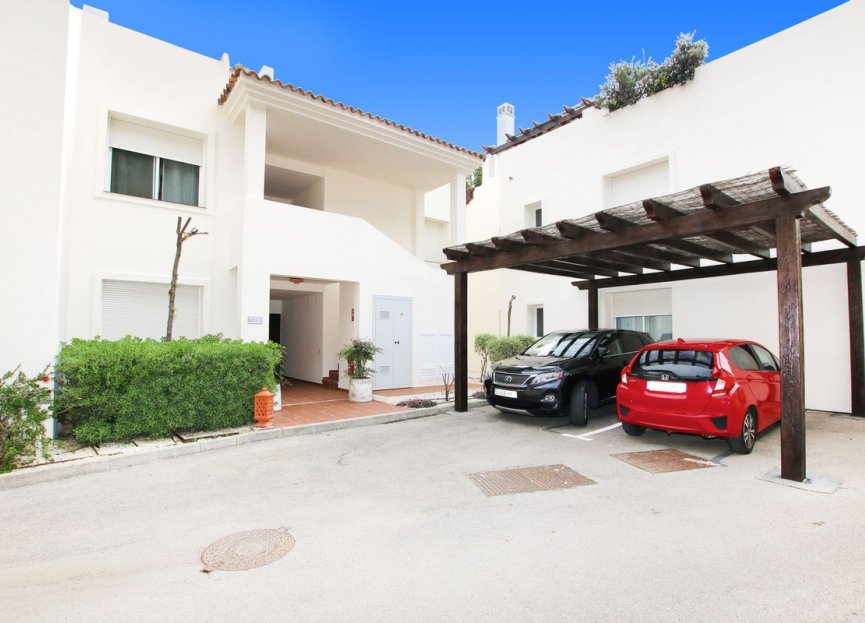 Resale - Apartment - Penthouse - Marbella - La Mairena