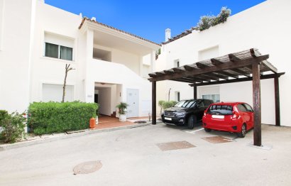 Resale - Apartment - Penthouse - Marbella - La Mairena