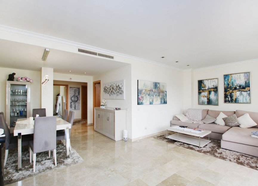 Resale - Apartment - Penthouse - Marbella - La Mairena