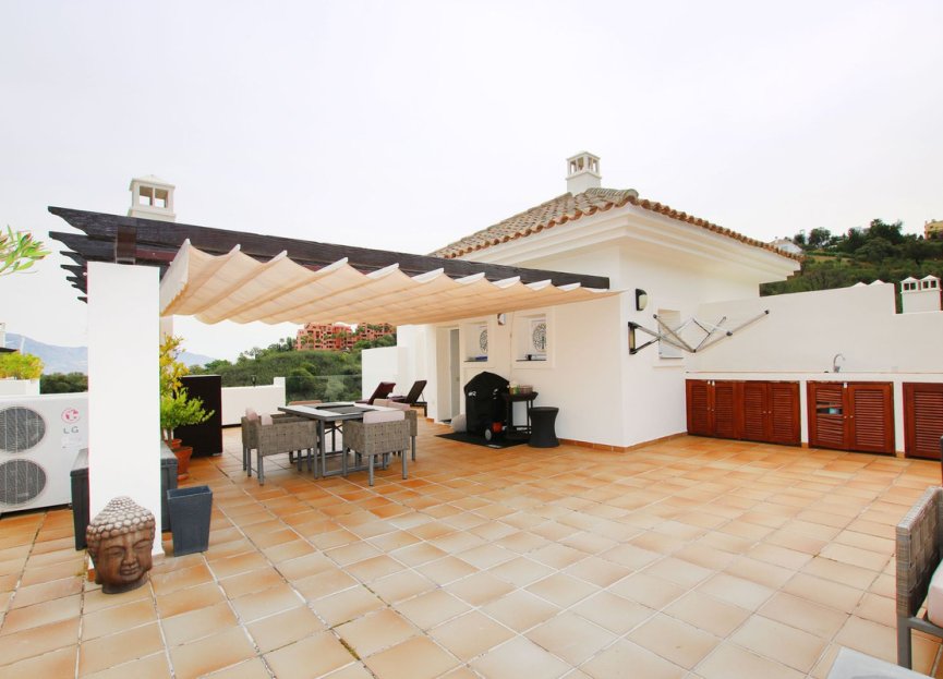 Resale - Apartment - Penthouse - Marbella - La Mairena