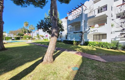 Resale - Apartment - Penthouse - Estepona - Costalita