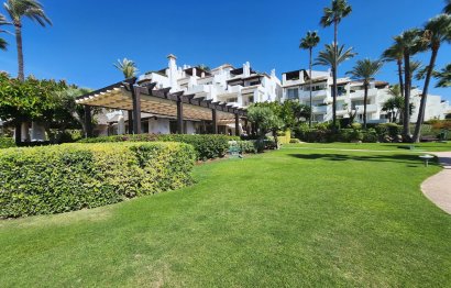 Resale - Apartment - Penthouse - Estepona