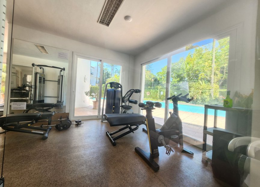 Resale - Apartment - Penthouse - Estepona