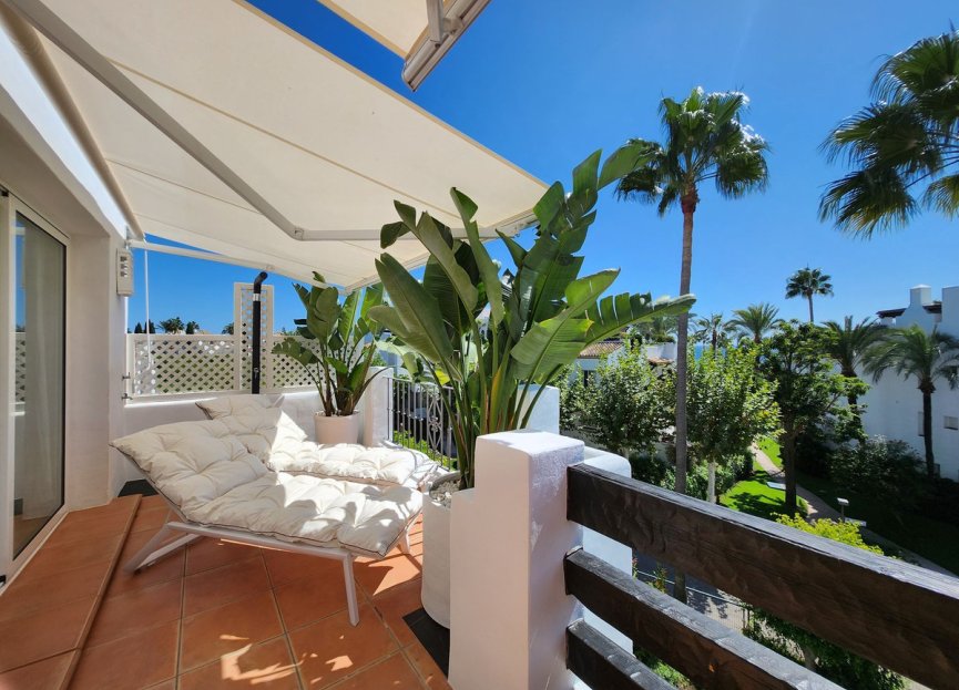 Resale - Apartment - Penthouse - Estepona