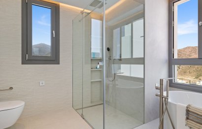 Resale - Apartment - Penthouse - Benahavís - La Quinta