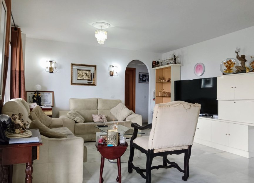 Resale - Apartment - Top Floor Apartment - Benalmádena - Torrequebrada