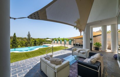 Resale - House - Detached Villa - Marbella - Nueva Andalucia