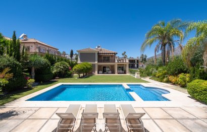 Resale - House - Detached Villa - Marbella - Nueva Andalucia