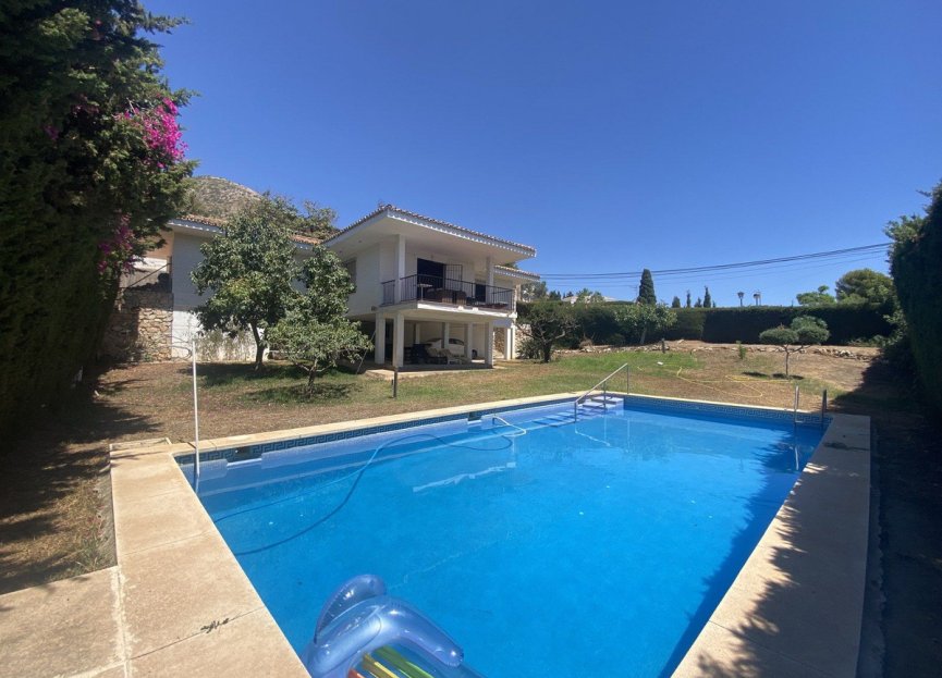 Resale - House - Detached Villa - Benalmádena - La Capellania