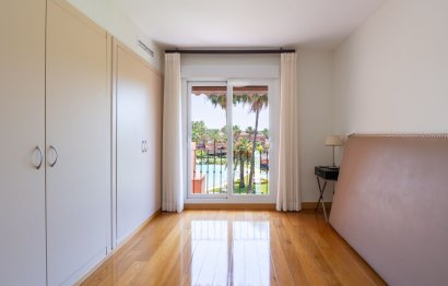 Resale - Apartment - Penthouse - Marbella - Guadalmina Baja